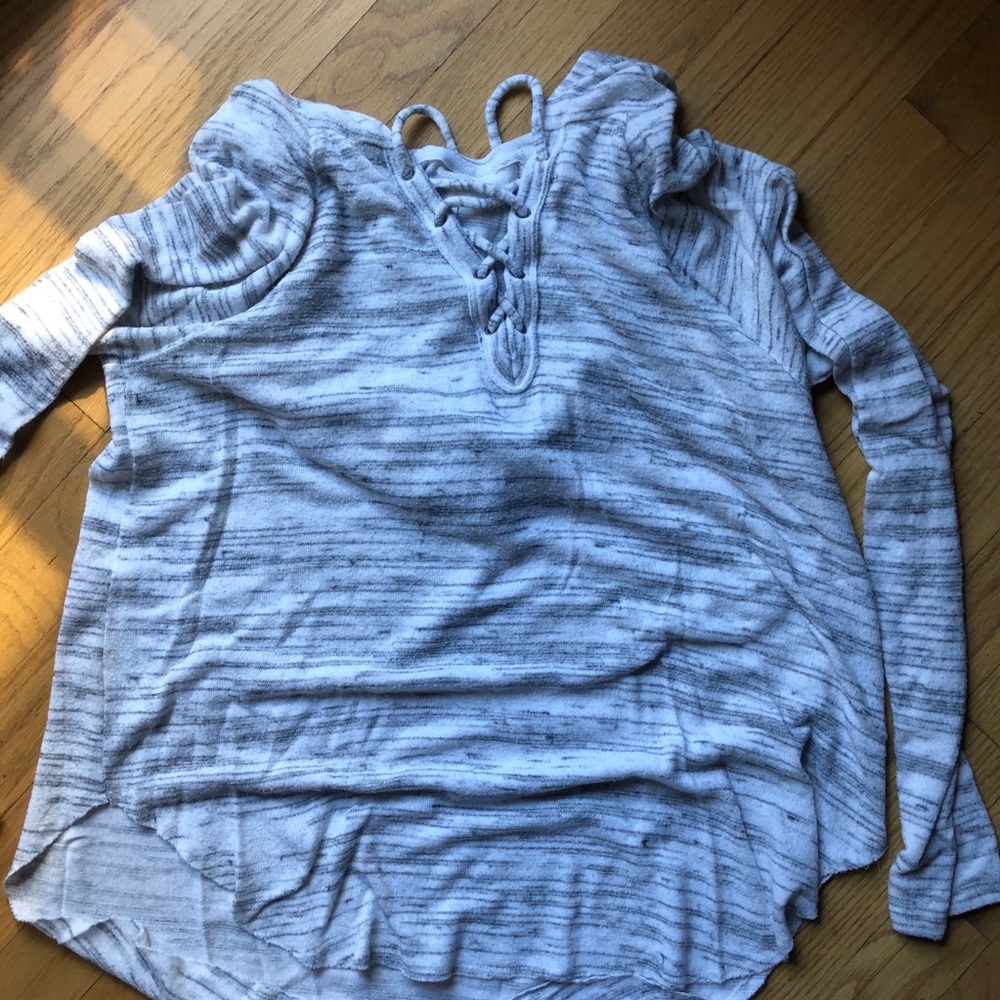 AERIE white and grey super soft hoodie sweatshirt